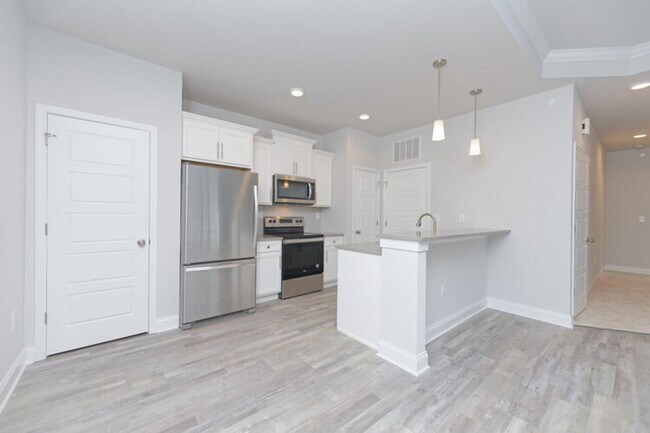 Foto del edificio - 202 W Creek Ln