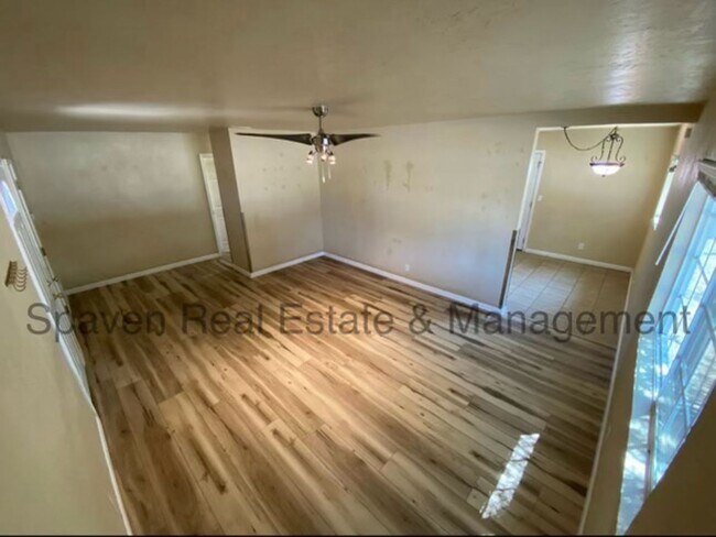 Foto del edificio - Mead Valley Home