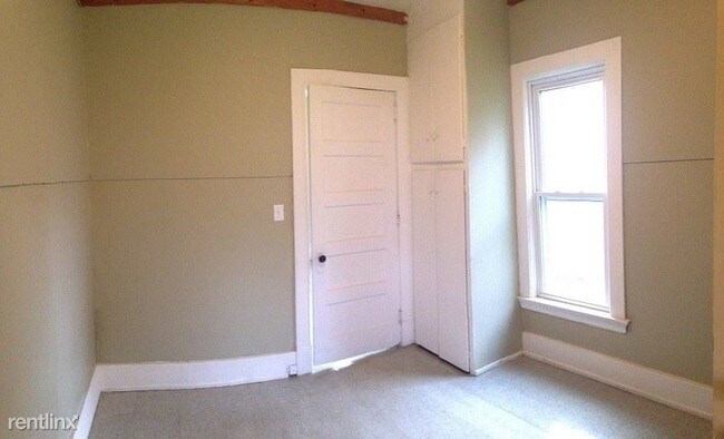 Building Photo - 1 br, 1 bath  - 1010 Madison Ave SE
