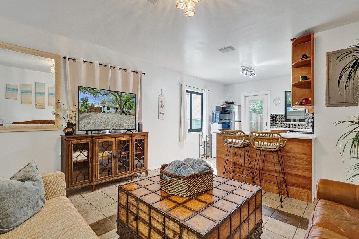 Foto principal - 1502 SW 25th St