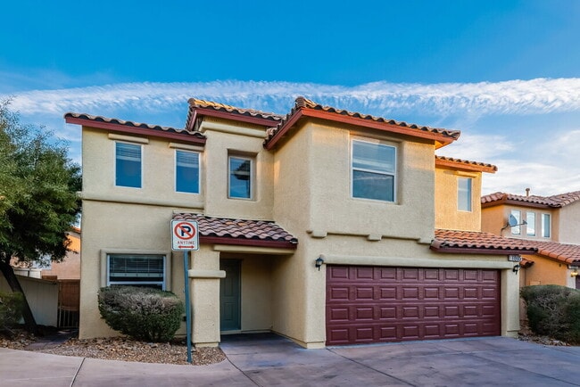 Building Photo - 11905 Fairfax Ridge St