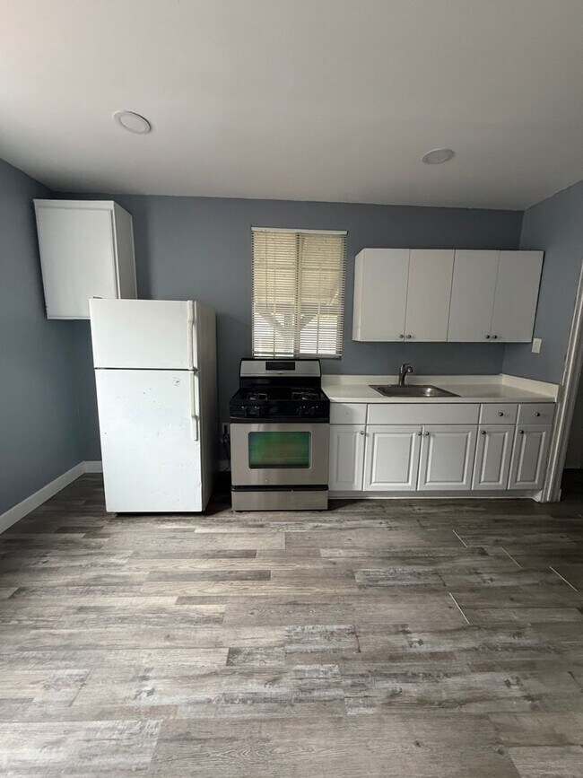 Foto del edificio - 623 E Santa Ana Blvd