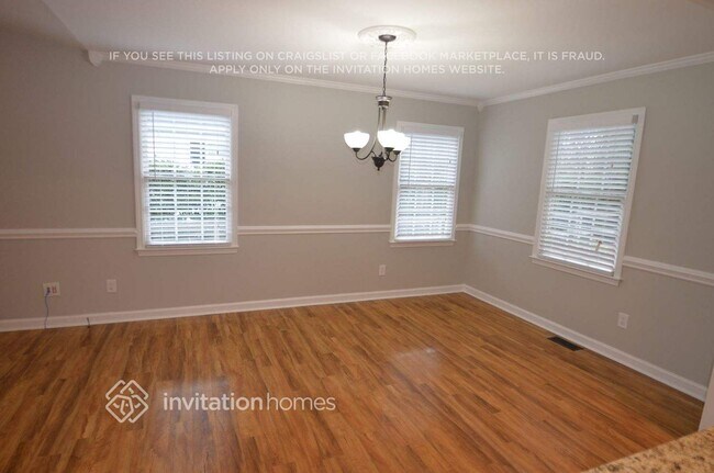 Foto del edificio - 3650 Farm Lake Dr SW