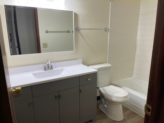 Remodeled Unit - Madison Mayfair Apartments