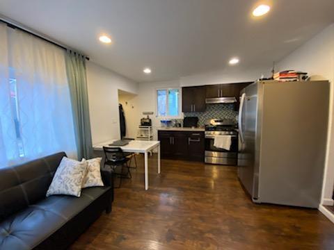 Foto del edificio - 32-23 42nd St