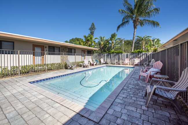Pool - 1023 NW 1st Ave