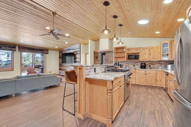 Photo - 11760 Cherokee Trail House