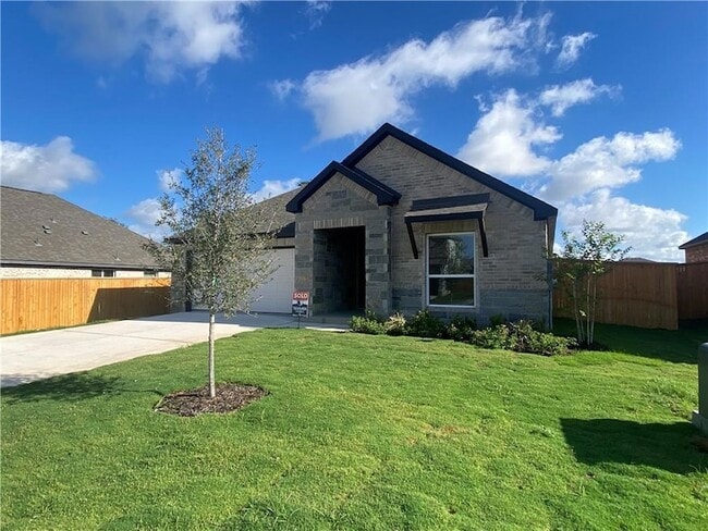 Foto del edificio - 104 Periwinkle Ln