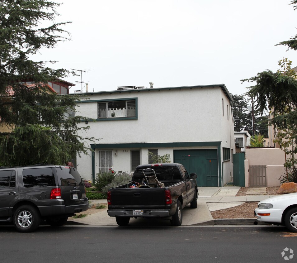 Primary Photo - 824 15th St