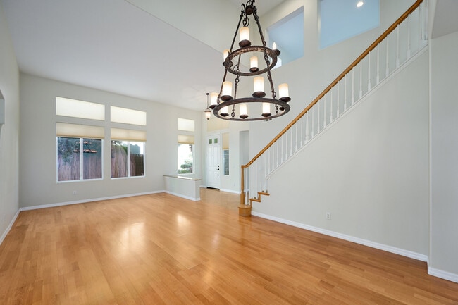 Comedor - 1807 Alta Vista Pl