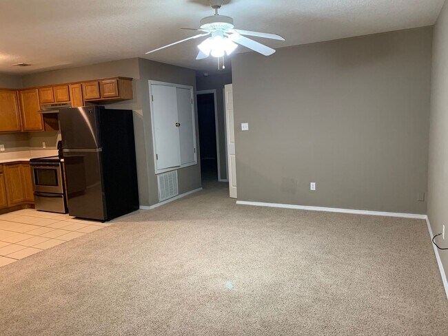 Foto del edificio - 5003 S 30th St