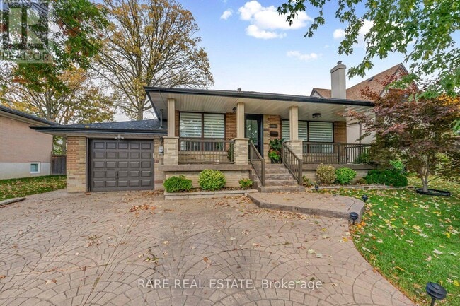 Building Photo - 238 Gary Dr