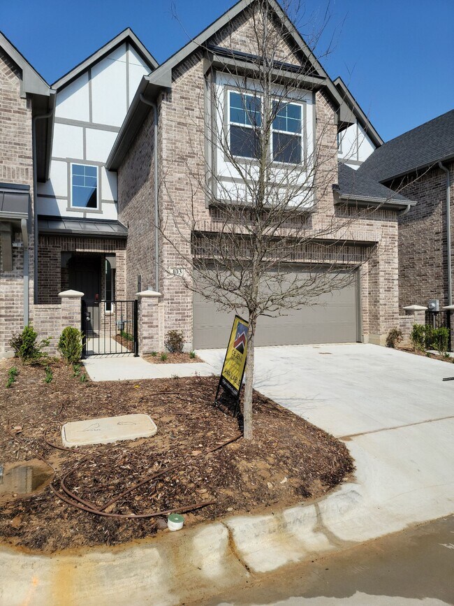 Foto del edificio - 103 Claire Dr