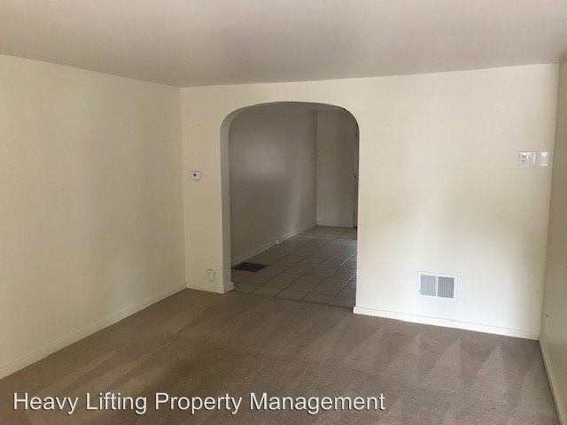 Foto del edificio - 3 br, 1 bath House - 2452 Duke St