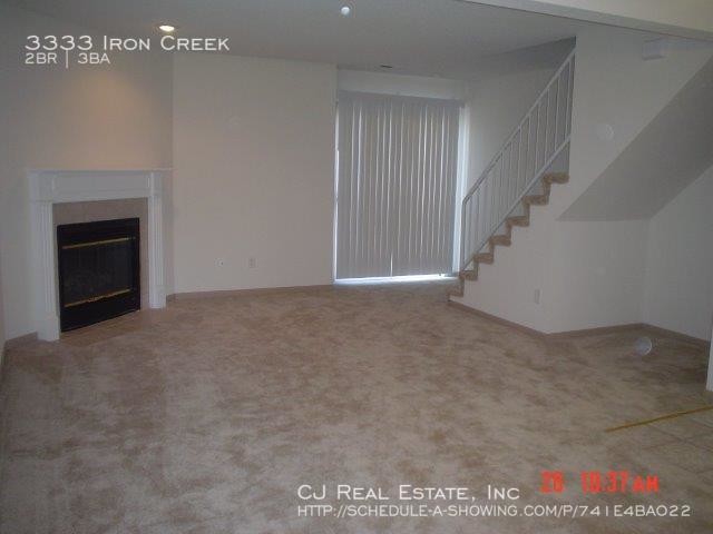Building Photo - 3333 SW Iron Creek Dr