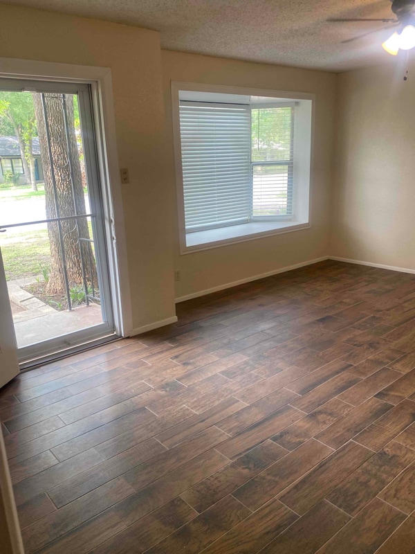 Building Photo - 4207 Timbercrest Ln