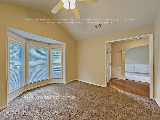 Foto del edificio - 150 River Walk Farm Pkwy