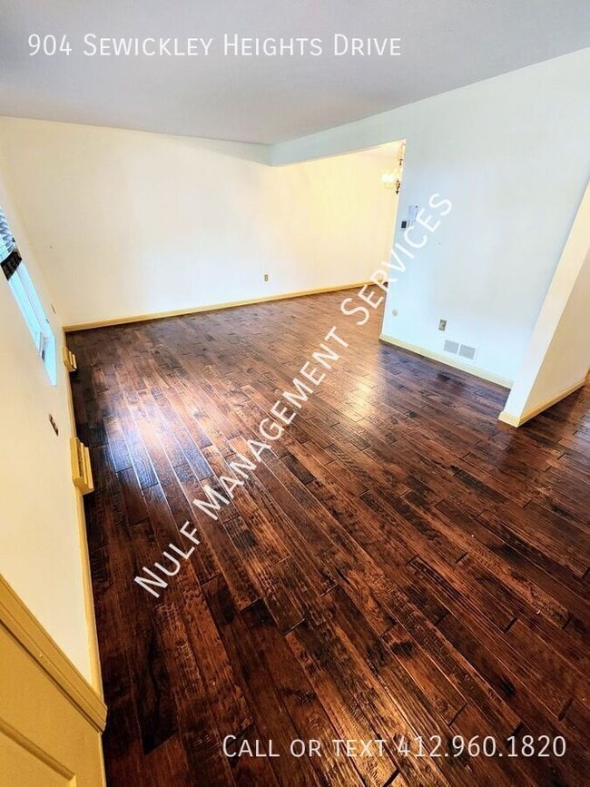 Photo - 904 Sewickley Heights Drive- House