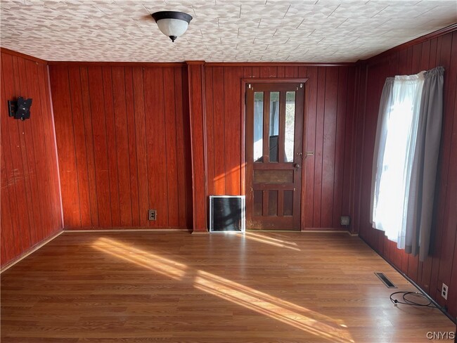 Building Photo - 126 NY-169
