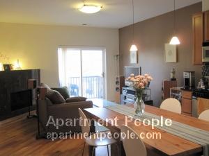 Foto del edificio - 2758 W Francis Pl