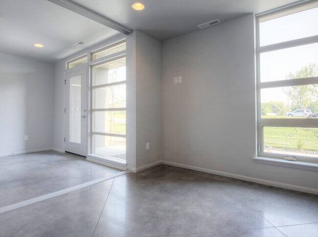 Building Photo - 10263 W Carlton Bay Dr