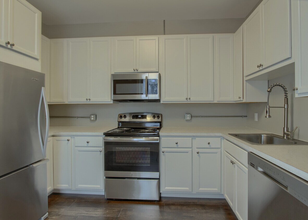 Foto principal - 1206 N 2nd St