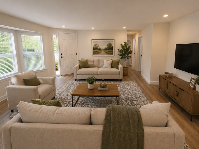 Foto del edificio - Comfortable 3BR/2BA Home in Kent – Fenced Backyard & Deck