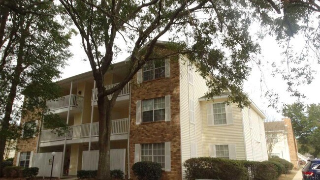 Foto del edificio - 501 E Burgess Rd