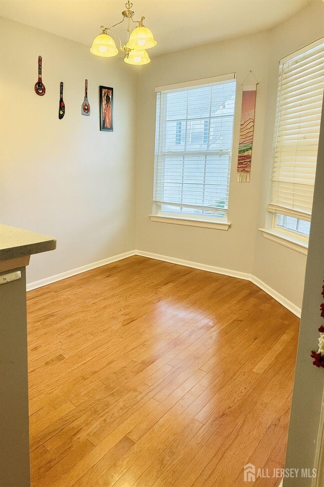 Foto del edificio - 44 Heather Ct