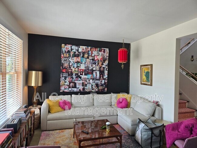 Foto del edificio - 259 W 19th St