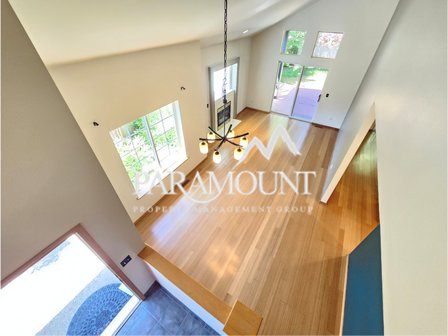 Foto del edificio - Beautiful 3 Bedroom in Bremerton!