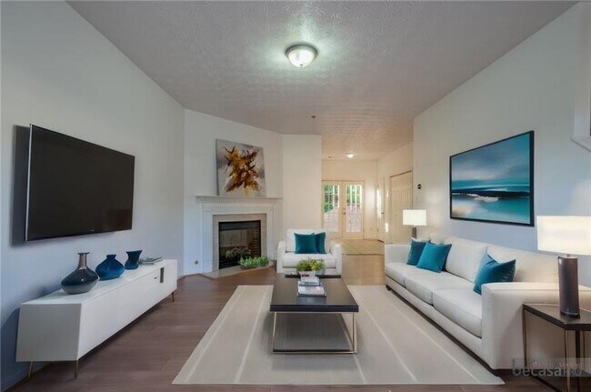 Foto del edificio - 2432 Avery Park Ct