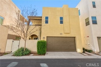 Building Photo - 127 Interval