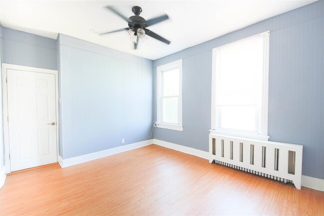 Building Photo - 183 Hackensack Plank Rd