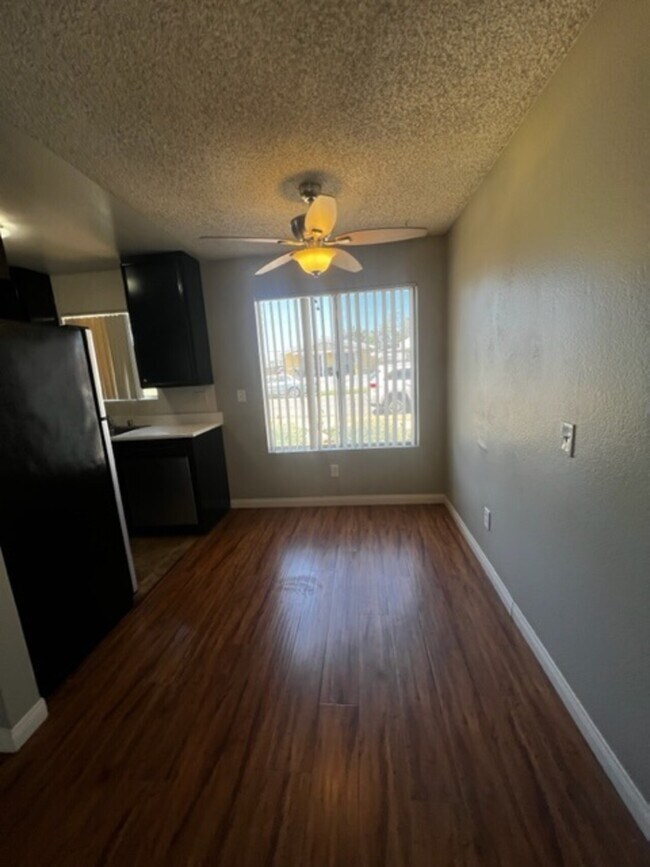 Building Photo - 32nd Street Apartments