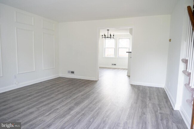 Foto del edificio - 1122 Saint Agnes Ln