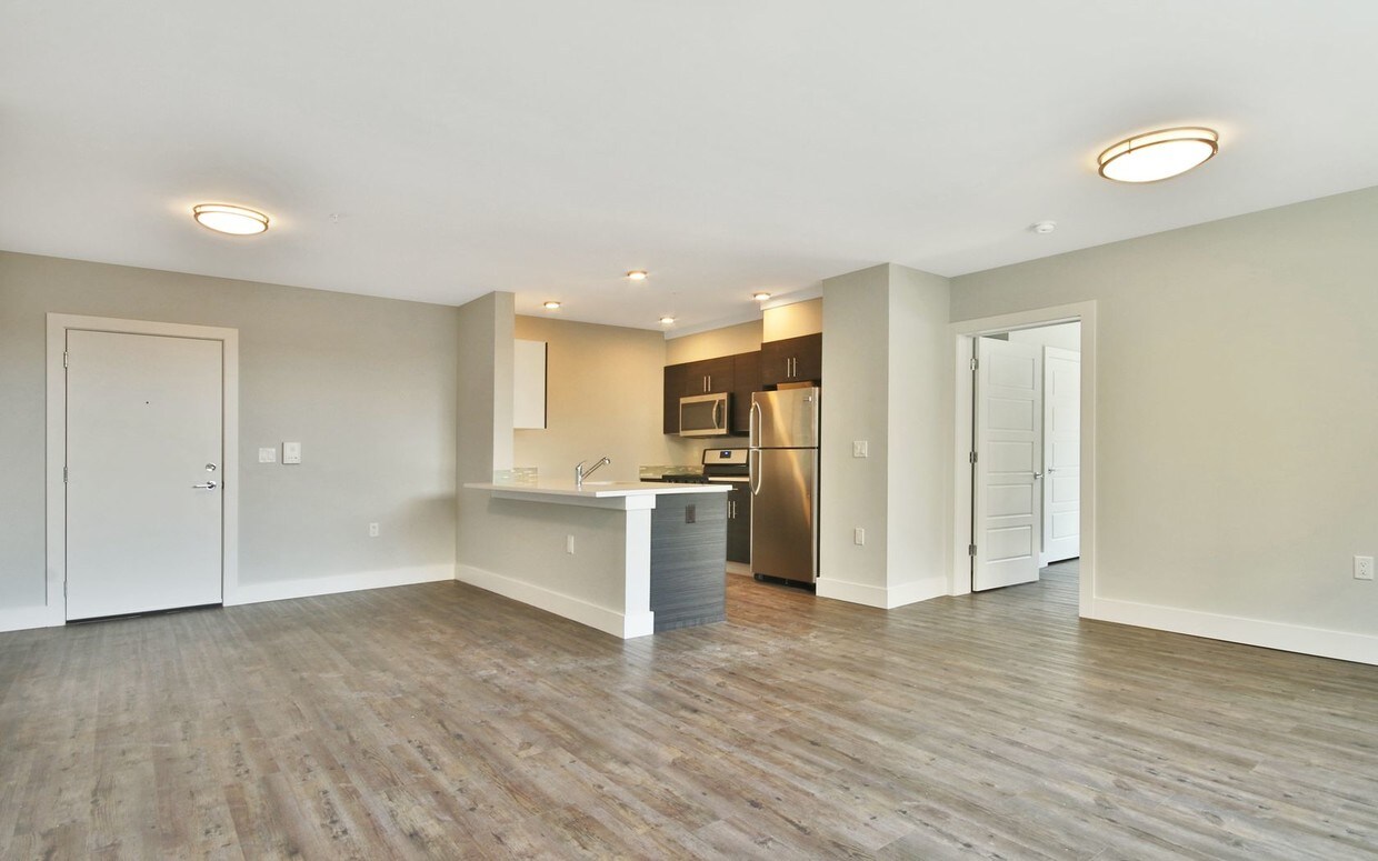 Primary Photo - 5208 Polk St