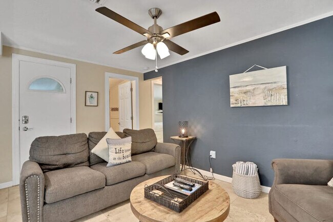 Foto del edificio - 103 4th St S