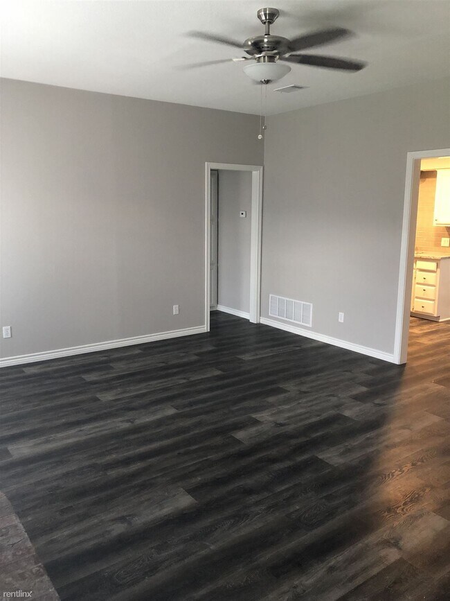 Foto del edificio - 3 br, 2 bath House - 2012 Benjamin Dr