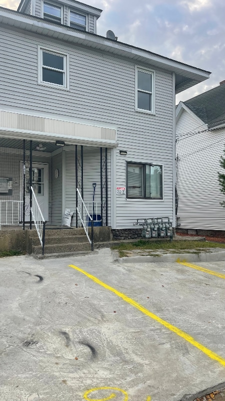Foto del edificio - 741 N Montello St