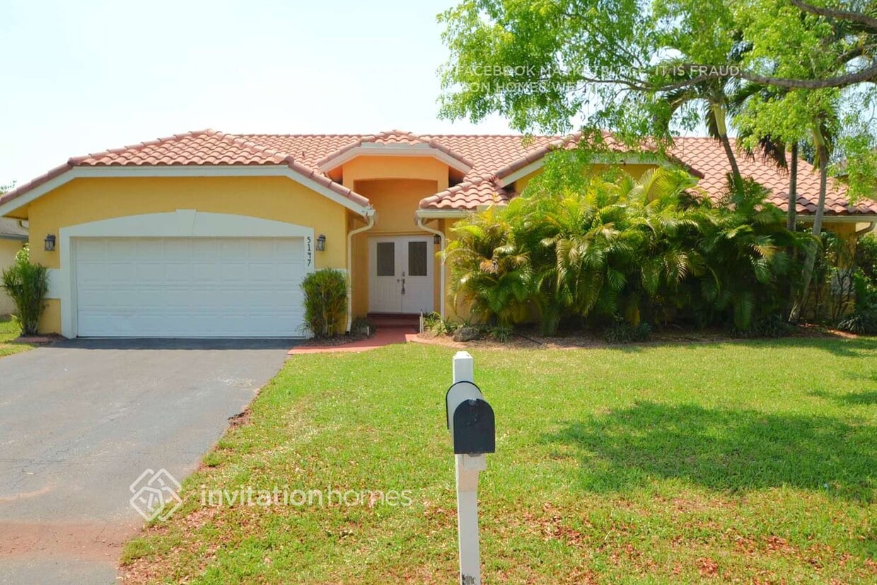 Foto principal - 5147 NW 51st Ave