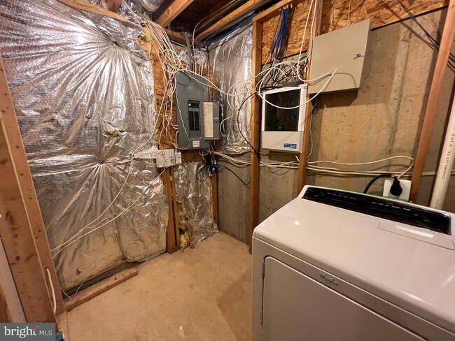 Building Photo - 8305 Frostwood Dr
