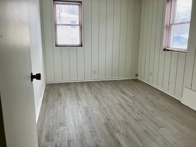 Building Photo - 1461 Grand Avenue