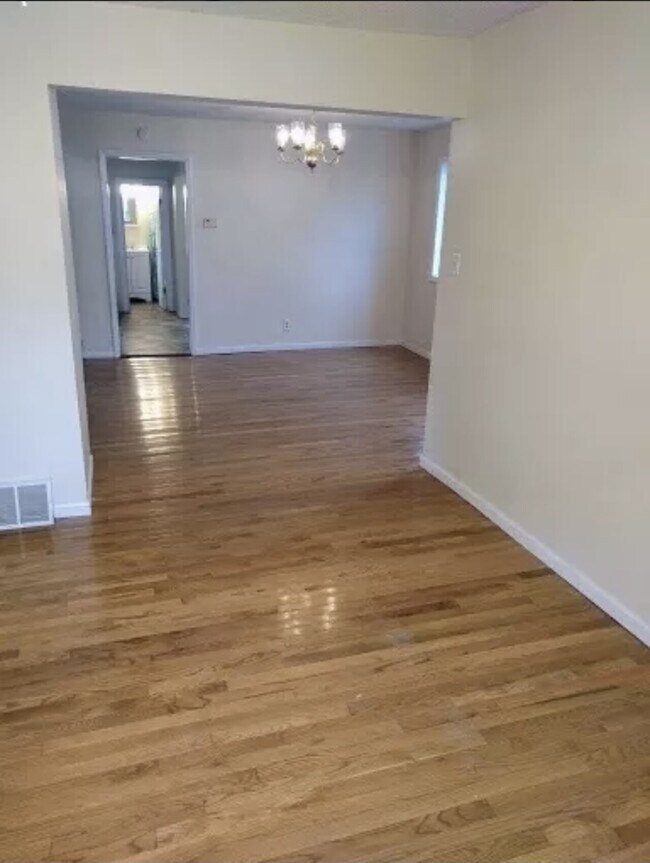 342 Bleecker St, Gloversville, NY 12078 House Rental in Gloversville