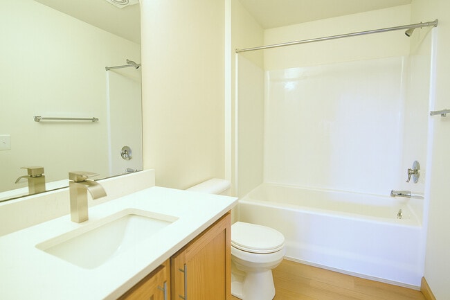 Building Photo - Seminole Woods Apartments