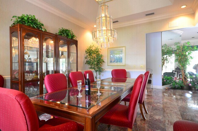 Foto del edificio - 1761 Breakers West Blvd