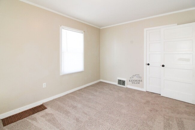 Building Photo - 2 Bed/1 Bath Duplex in Central Richland