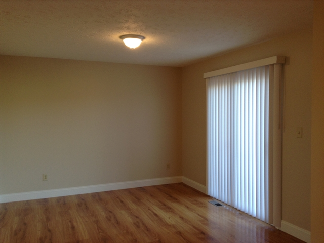 Building Photo - 569 Whispering Pines Pl