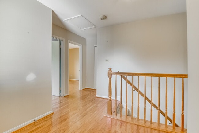 Foto del edificio - Modern Comfort and Convenience Await