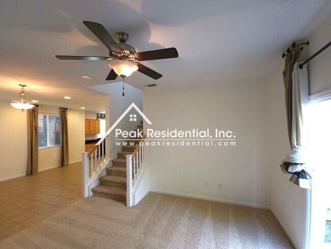 Building Photo - Very Nice 3bd/2.5ba North Natomas Home wit...